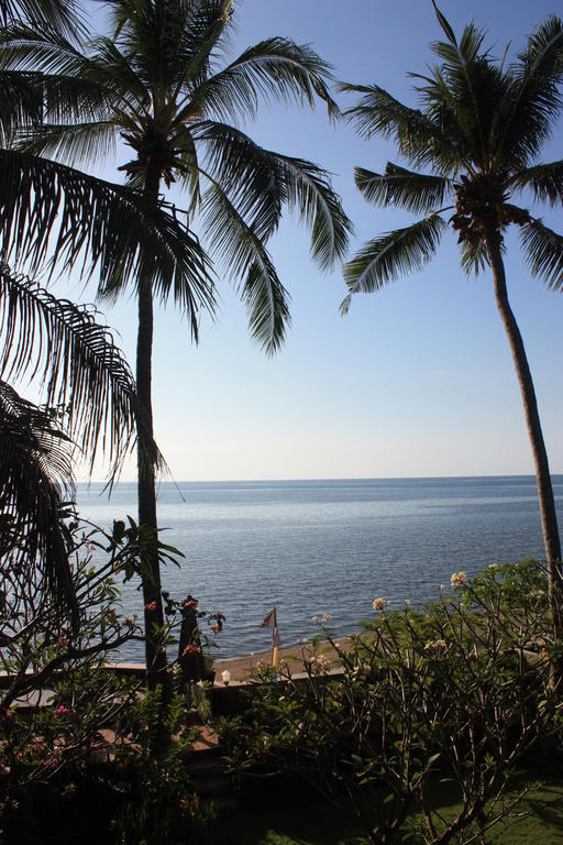 Cleopatra Beach Bungalows Lovina (Bali) Bagian luar foto